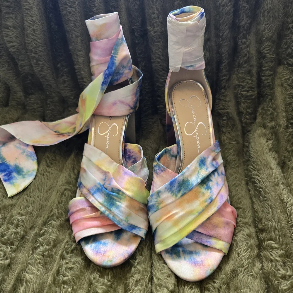 Jessica Simpson Vibrant Multicolor Heels - Picture 3 of 6